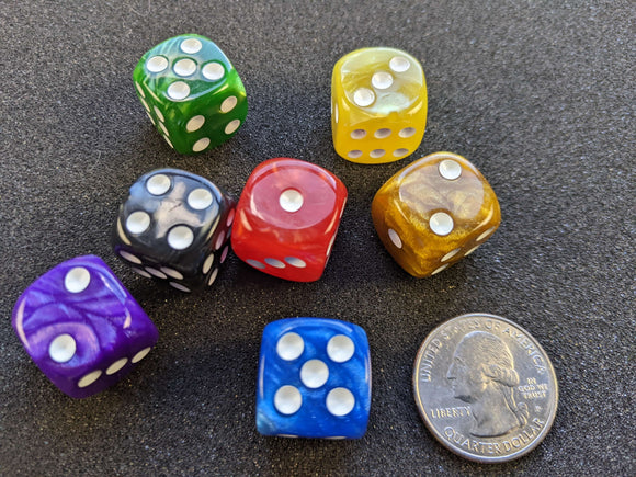 Set of 7 plastic swirled dice
